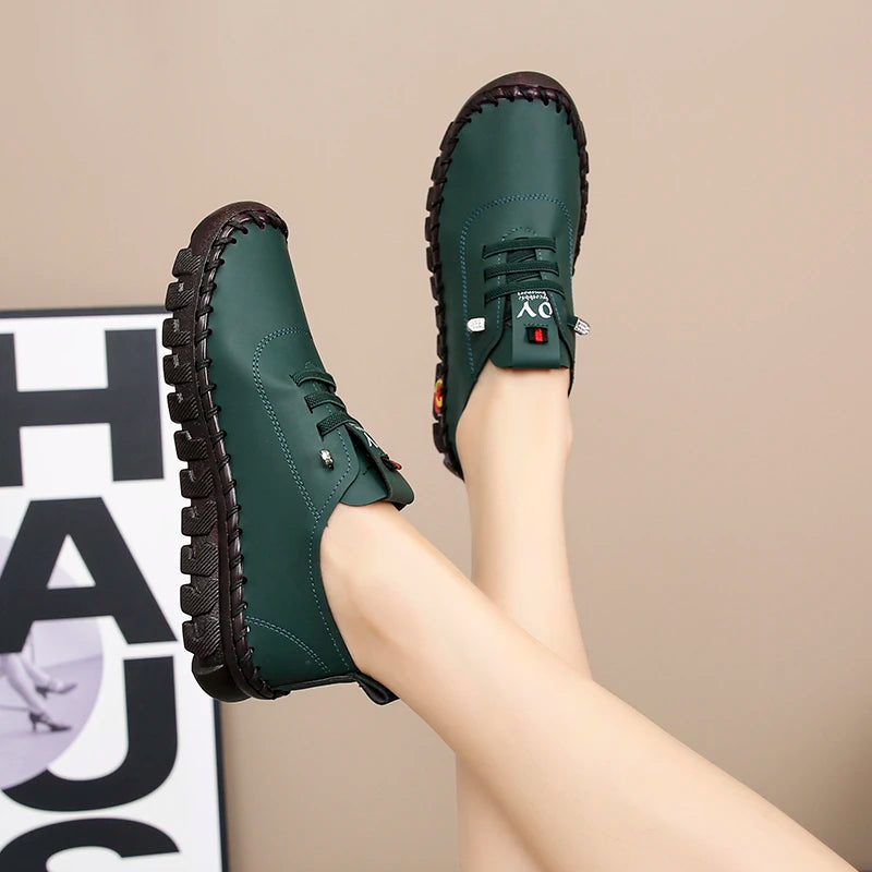 Sneakers Women Shoes Loafers Lace Up Leather Flat New Spring Ladies Casual Shoes Outdoor Travel and Walking Women Shoes