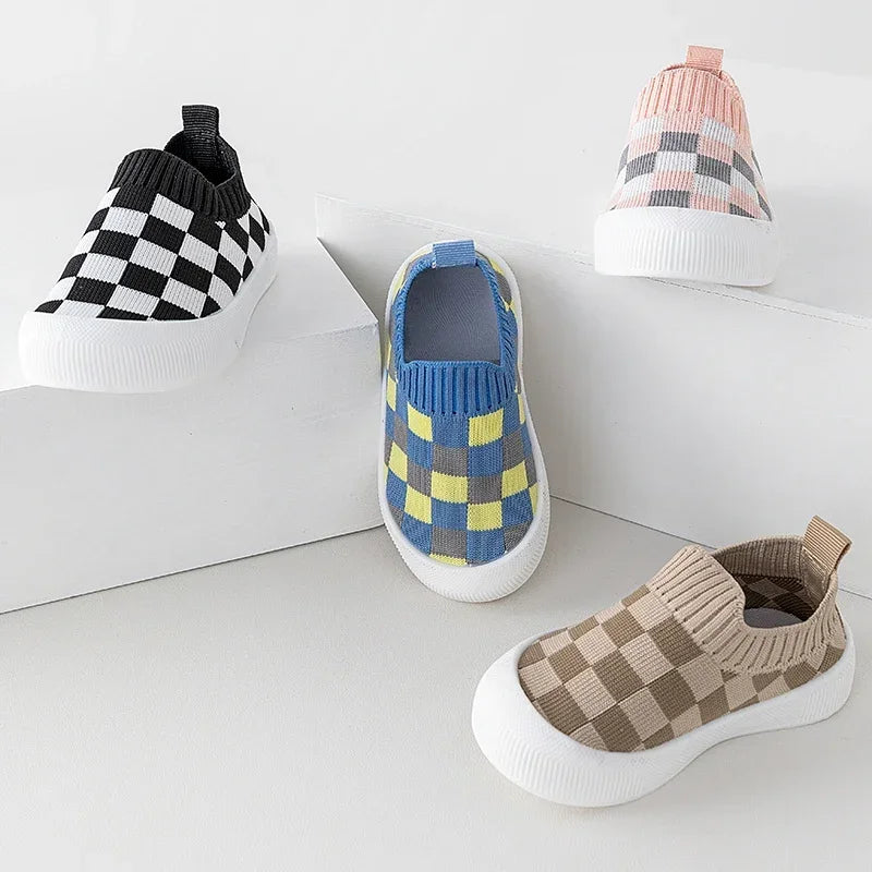 2025 Spring New Slip-on Toddler Shoes Baby First Walkers Boys Girls Autumn Non-Slip Classic Plaid Sneakers Sport Shoes