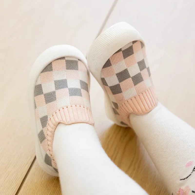 2025 Spring New Slip-on Toddler Shoes Baby First Walkers Boys Girls Autumn Non-Slip Classic Plaid Sneakers Sport Shoes