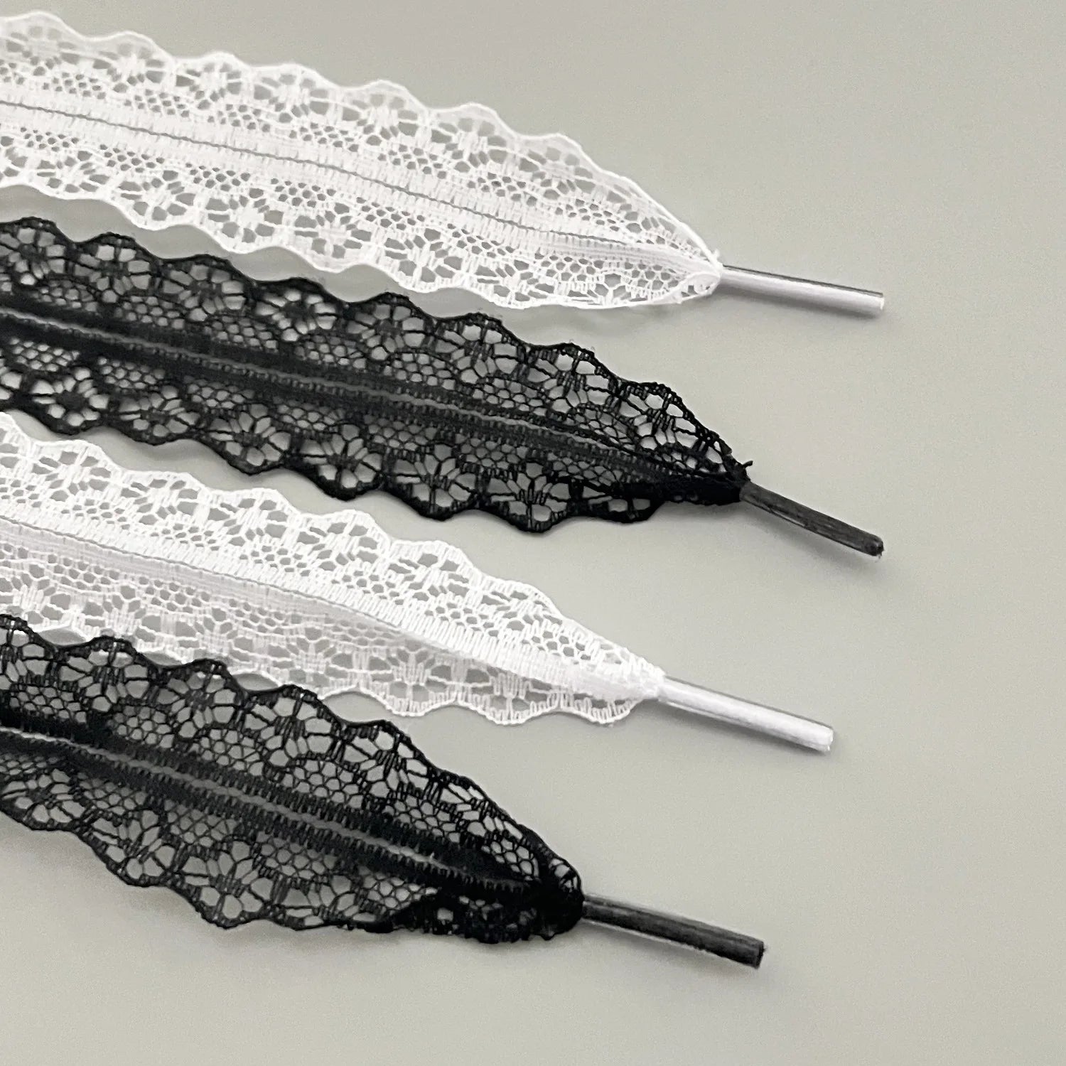 Hot Sale Lace Shoelaces for Women Casual Shoes 2.9CM Width Flat Shoelace for Sneakers Black White Shoe Laces Accessorices