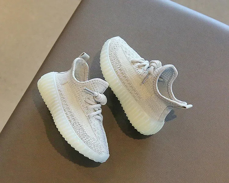 New Kids Fashion Sneakers Children's Sneakers Casual Shoes Breathable Soft Bottom Kids Boys Girls Students Running Tennis Shoes
