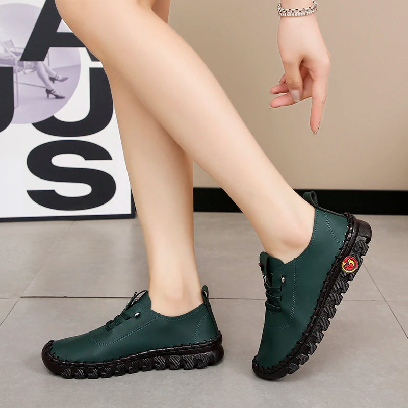 Sneakers Women Shoes Loafers Lace Up Leather Flat New Spring Ladies Casual Shoes Outdoor Travel and Walking Women Shoes
